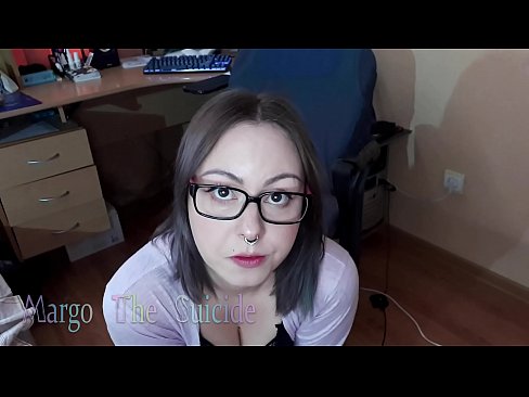 ❤️ Moza sexy con lentes chupa un consolador profundamente ante a cámara ️ Porno fb a nós gl.seecamsus.top ☑