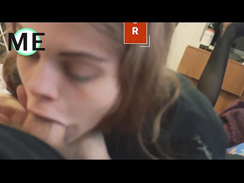 ❤️ Palo de garganta, pantalóns rasgados e tacóns rasgados agradable de coñecer ️ Porno fb a nós gl.seecamsus.top ☑